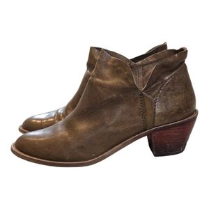 Kelsi Dagger Brooklyn Kettle heel Bootie Olive Green Leather SZ 8